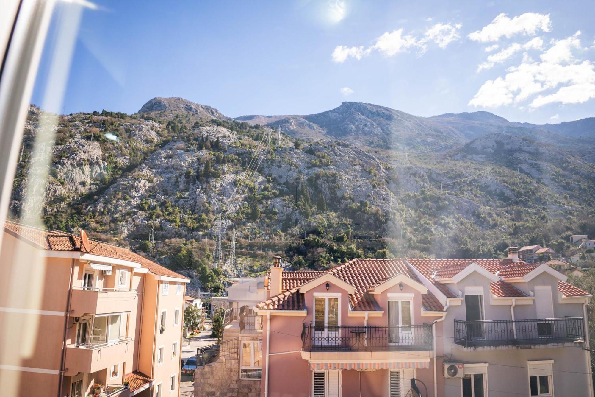 Marinero Apartments Kotor Buitenkant foto